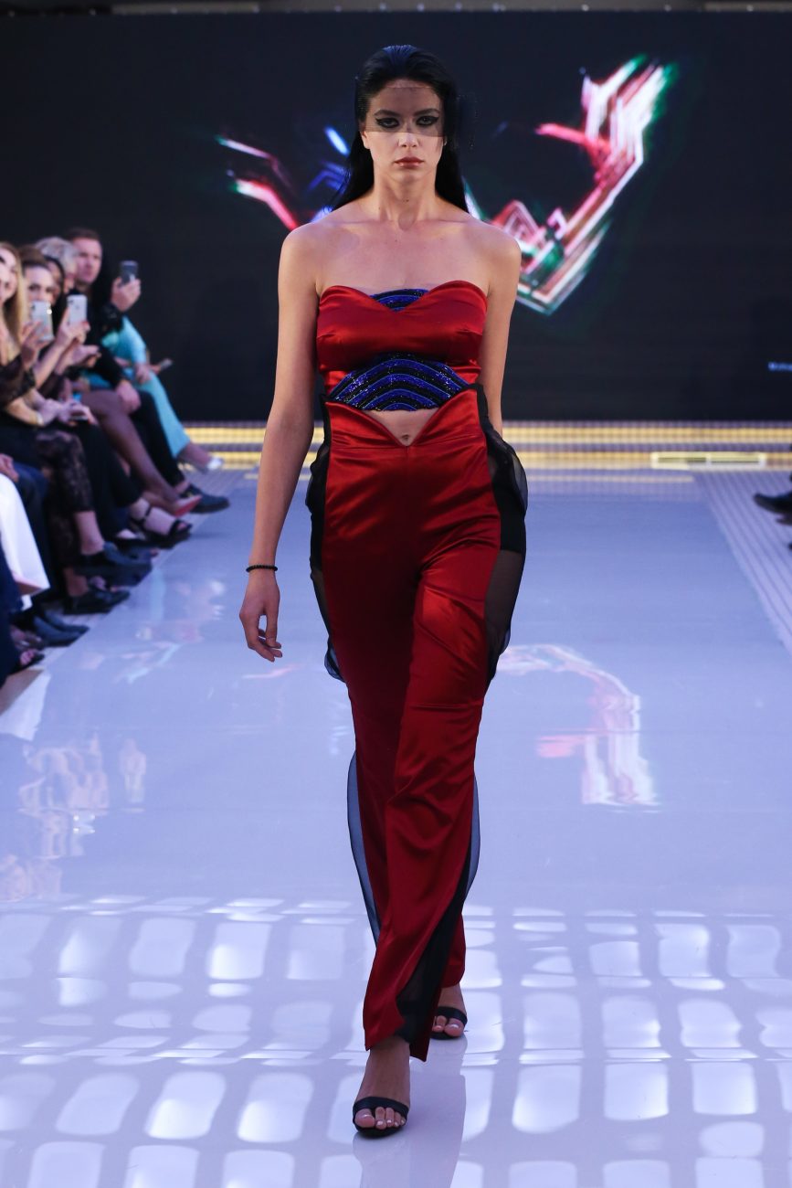 Asory House
Resort 2018 Collection
Dubai Fashion Week