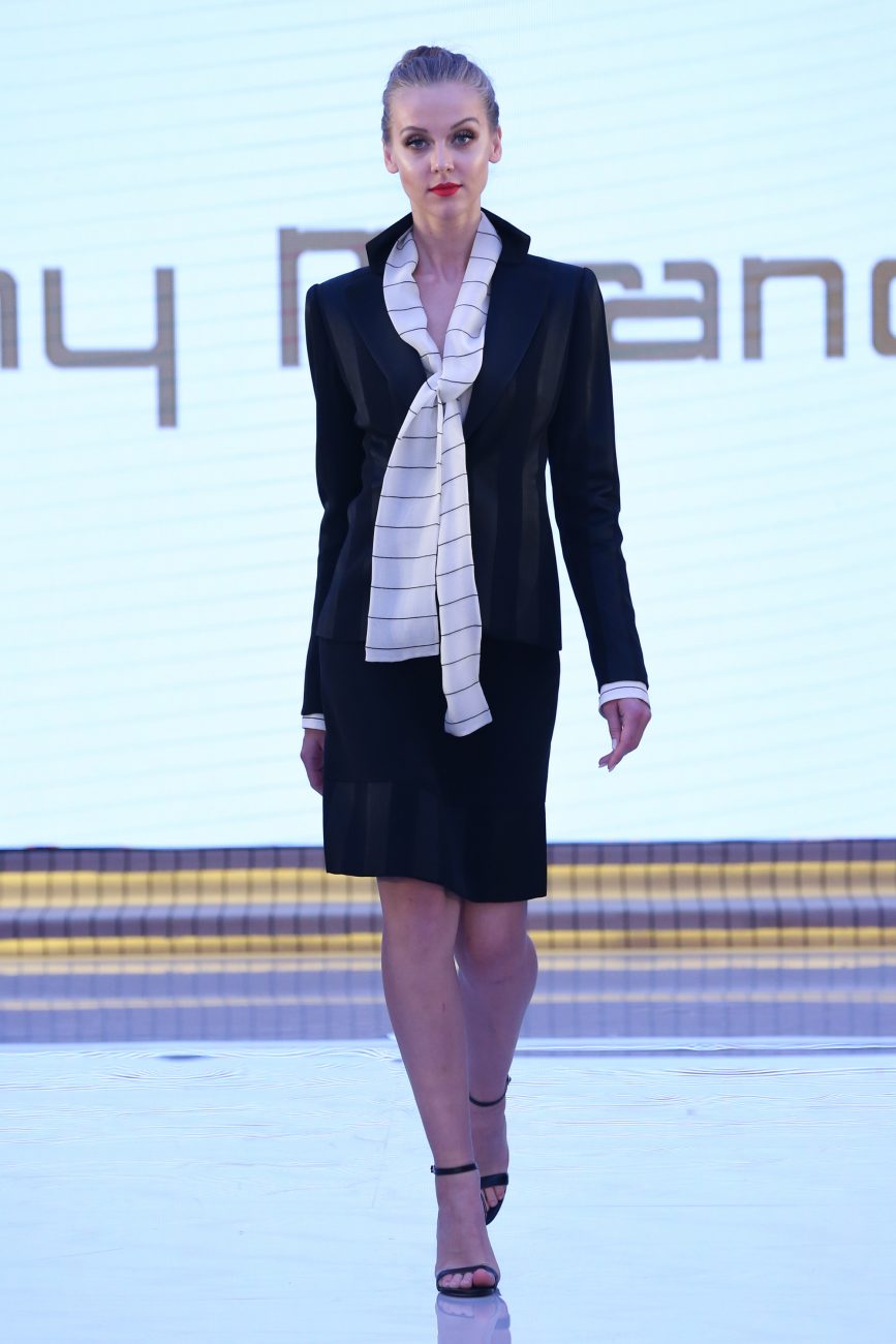 Tony Miranda
Resort Fall Winter 2018 Collection
Dubai Fashion Week