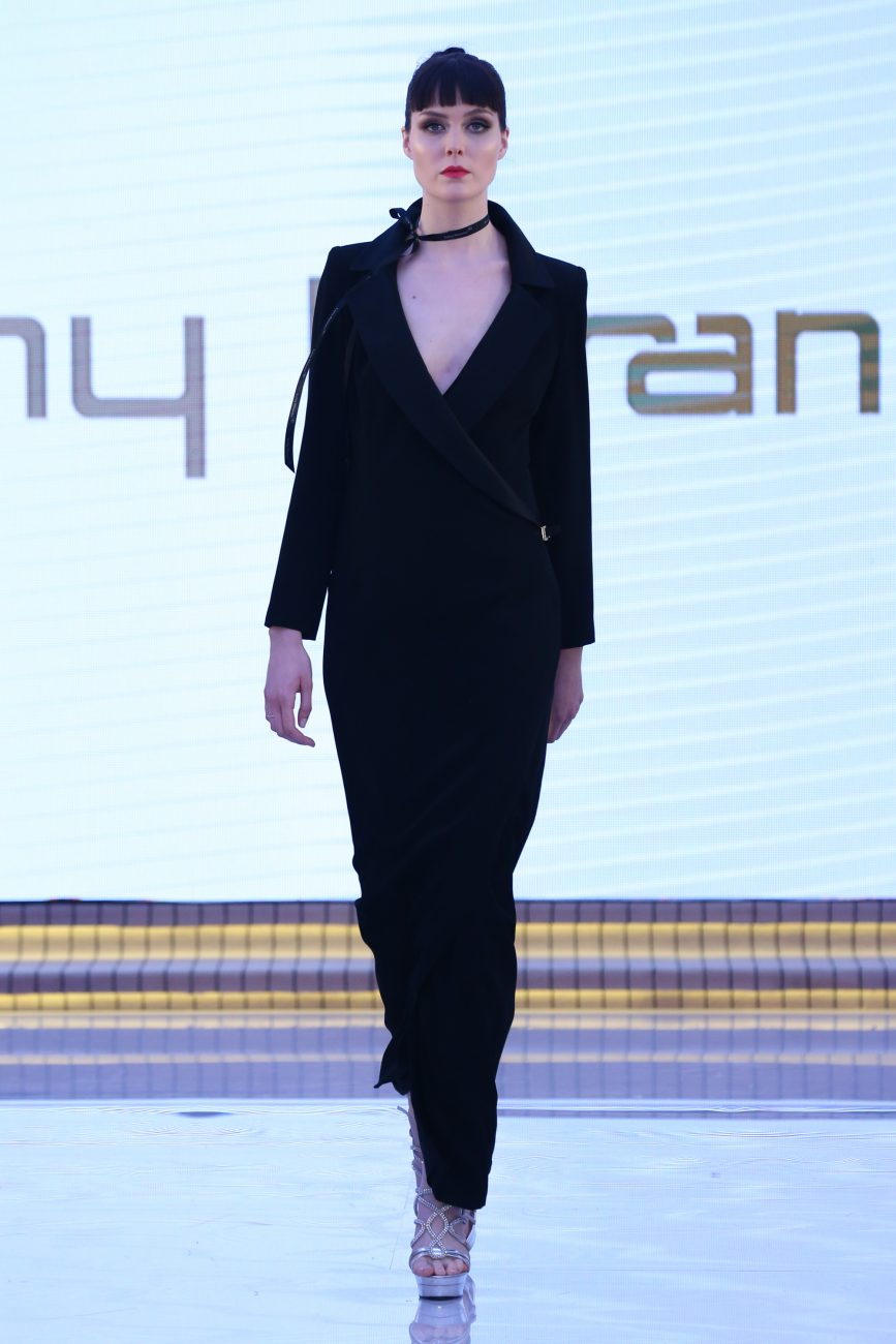 Tony Miranda
Resort Fall Winter 2018 Collection
Dubai Fashion Week