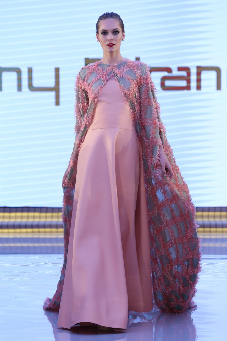 Tony Miranda
Resort Fall Winter 2018 Collection
Dubai Fashion Week