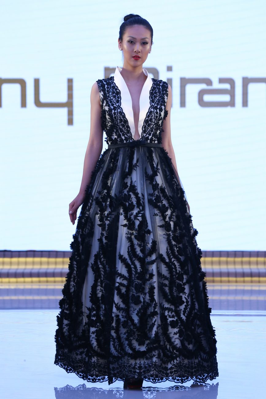 Tony Miranda
Resort Fall Winter 2018 Collection
Dubai Fashion Week