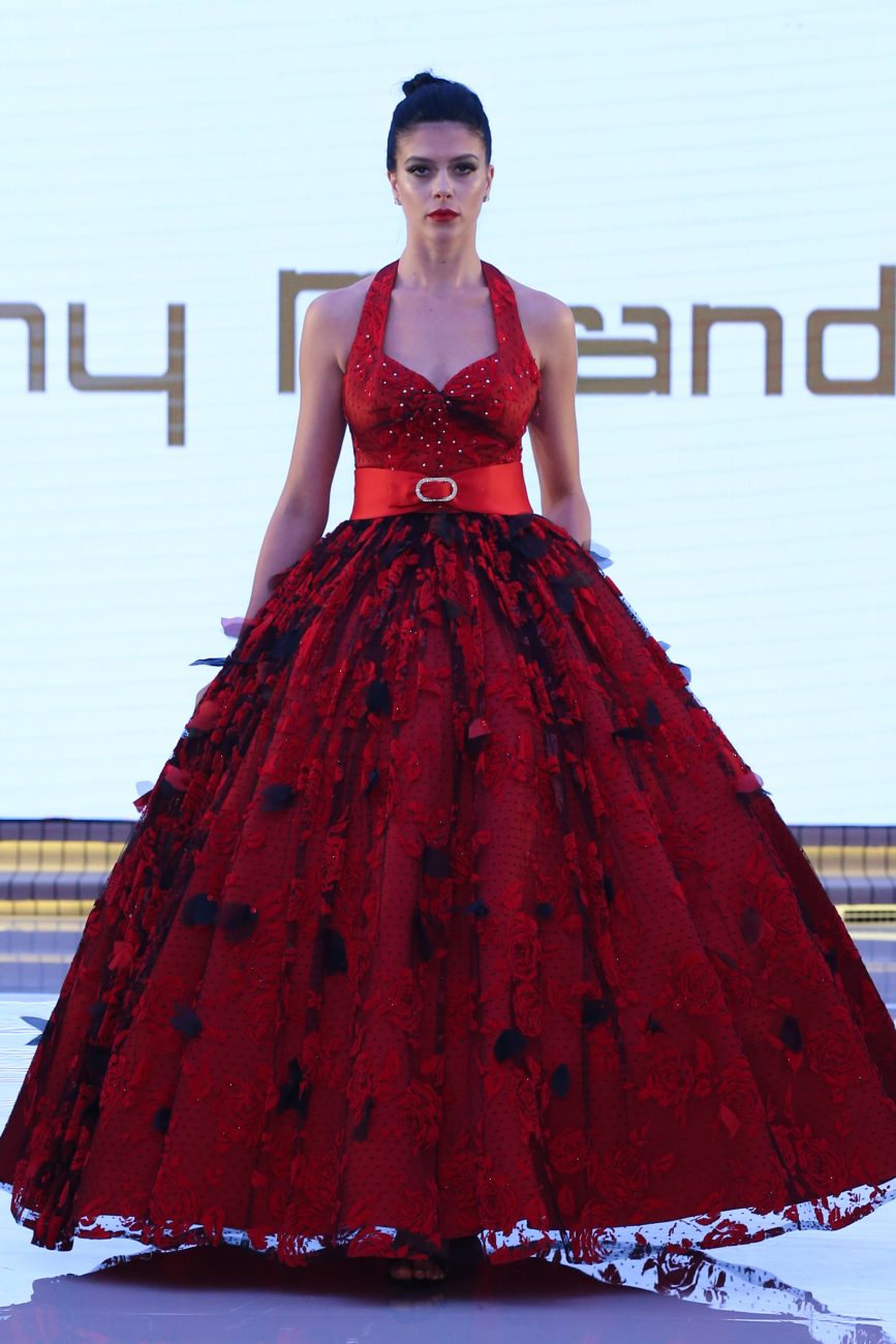 Tony Miranda
Resort Fall Winter 2018 Collection
Dubai Fashion Week