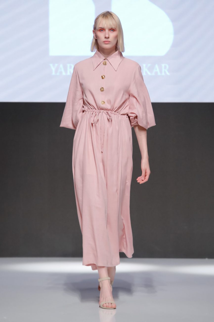Yara Bin Shakar Resort 2020 Collection Arab Fashion Week in Dubai