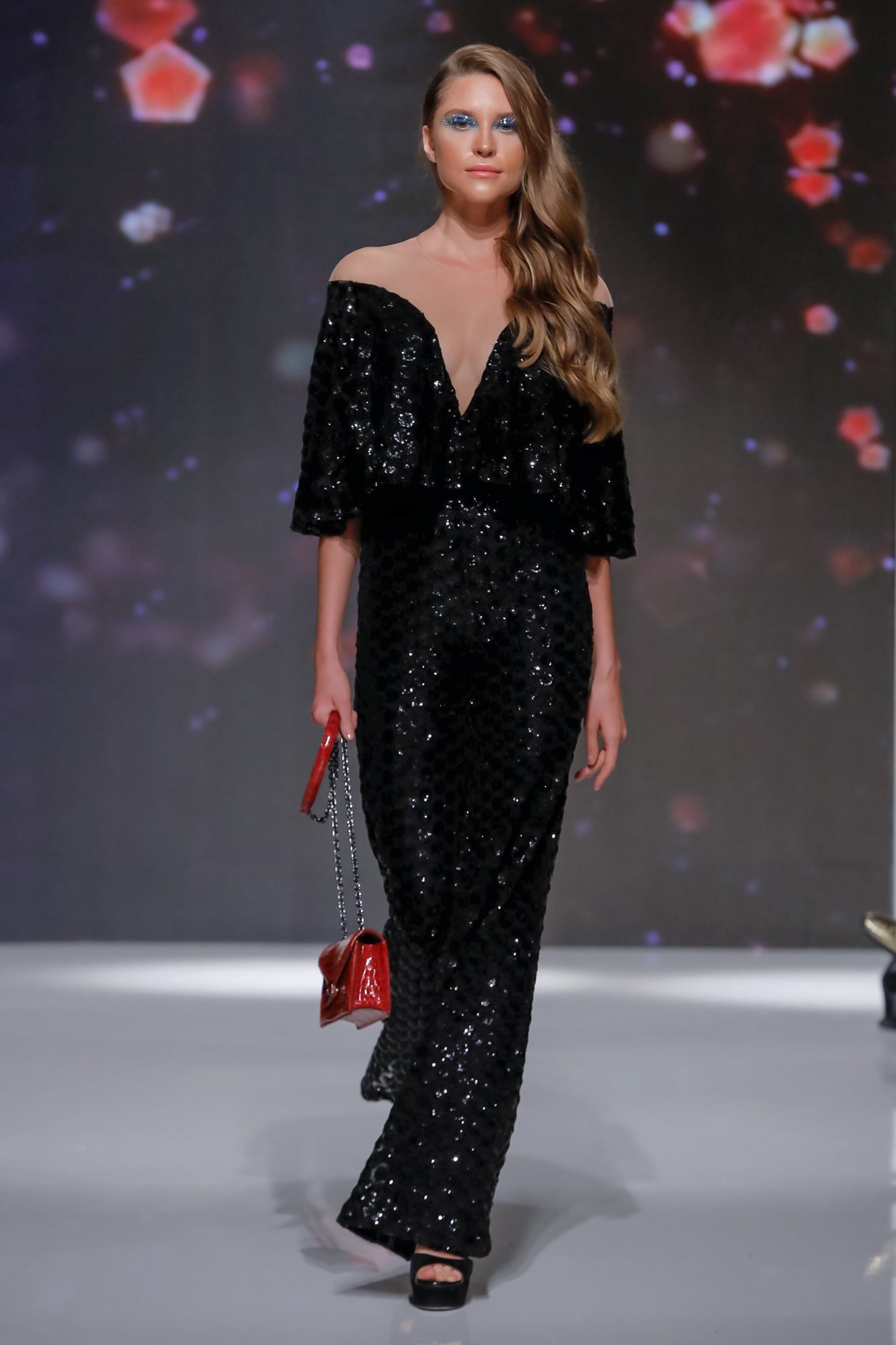 Aiisha Ramadan Resort 2020 Collection Arab Fashion Week in Dubai
