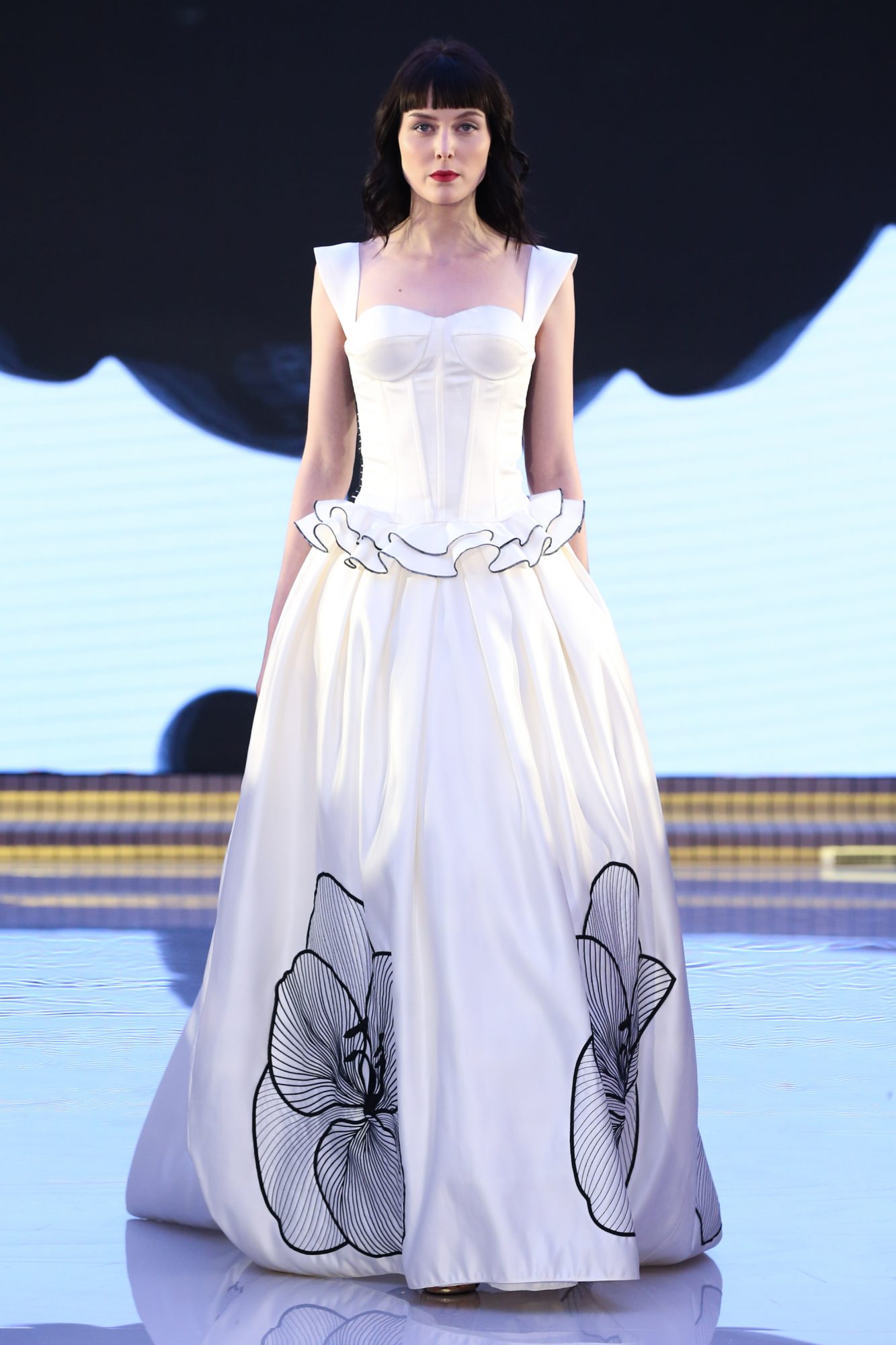 Aram Designs
Ready Couture Fall Winter 2018 Collection
Dubai Fashion Week