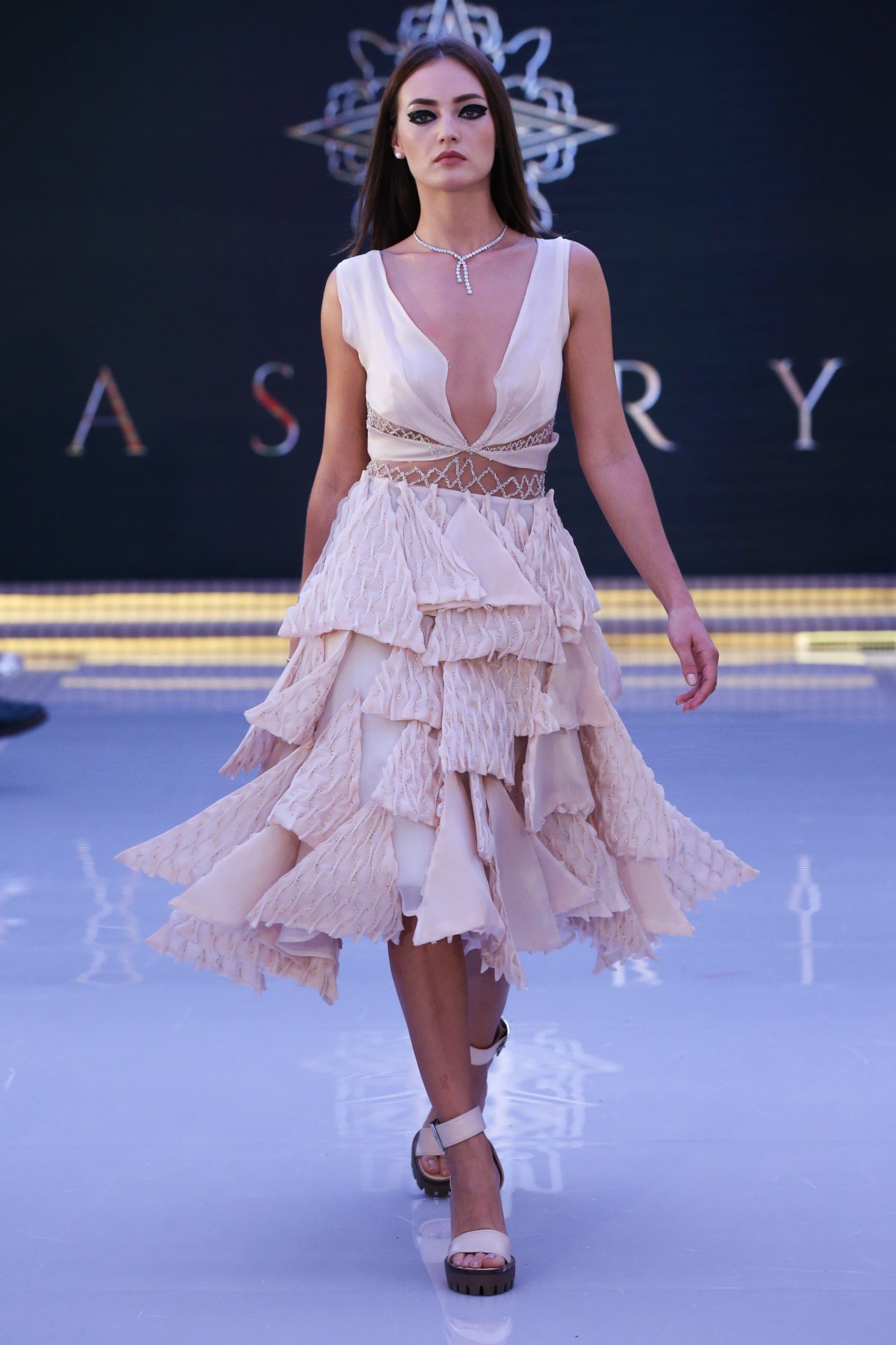 Asory House
Resort 2018 Collection
Dubai Fashion Week