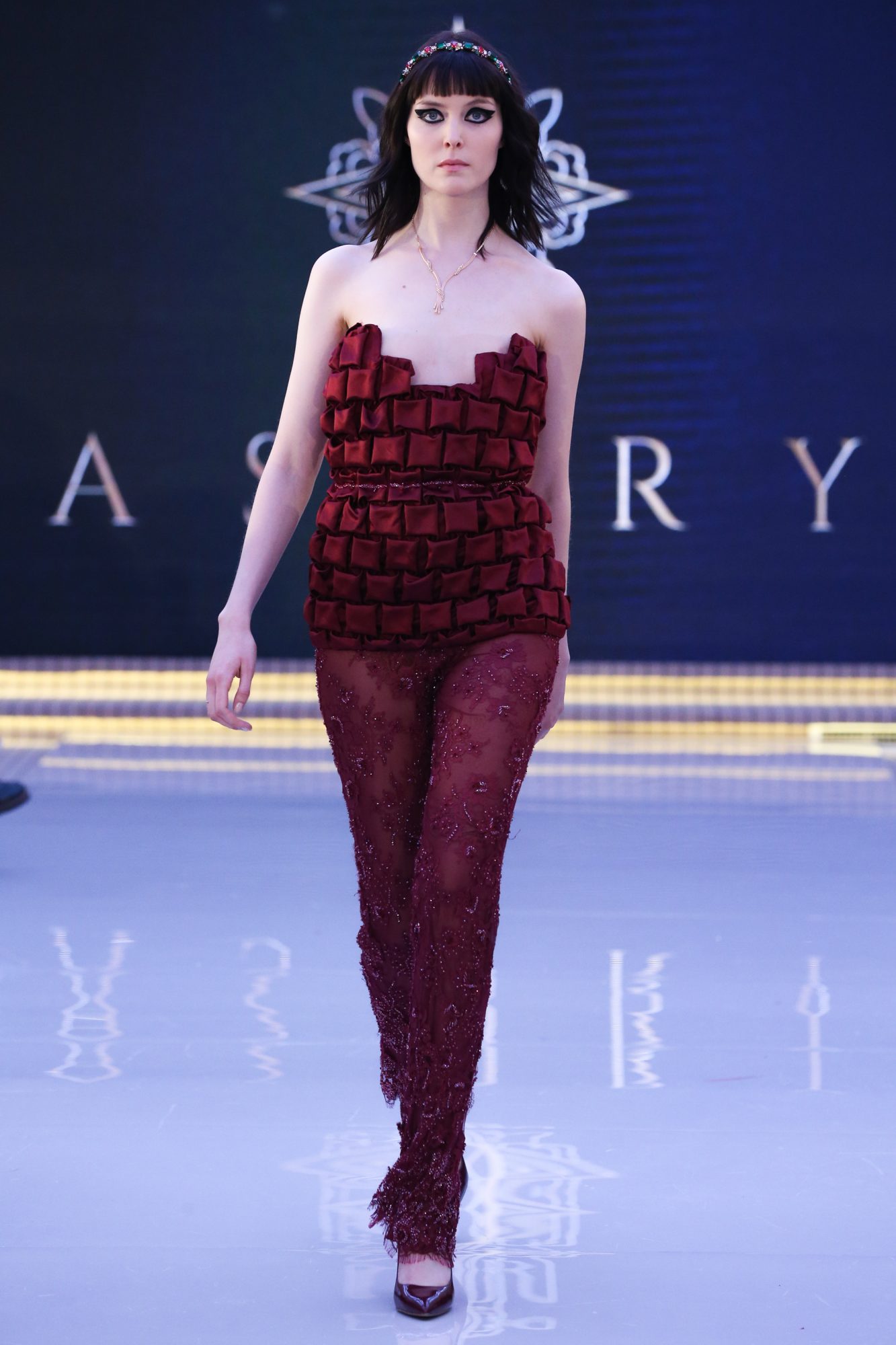 Asory House
Resort 2018 Collection
Dubai Fashion Week