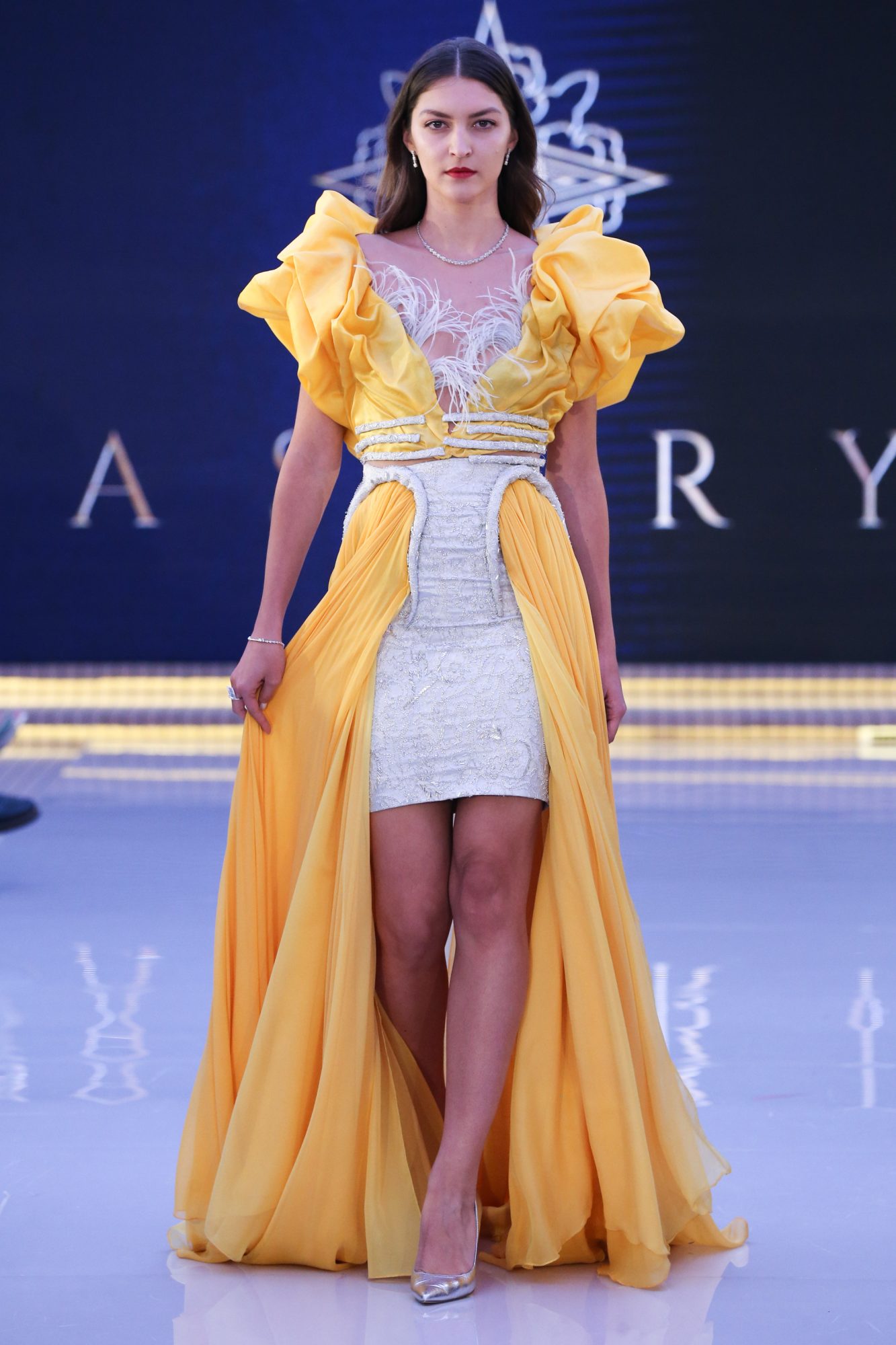 Asory House
Resort 2018 Collection
Dubai Fashion Week