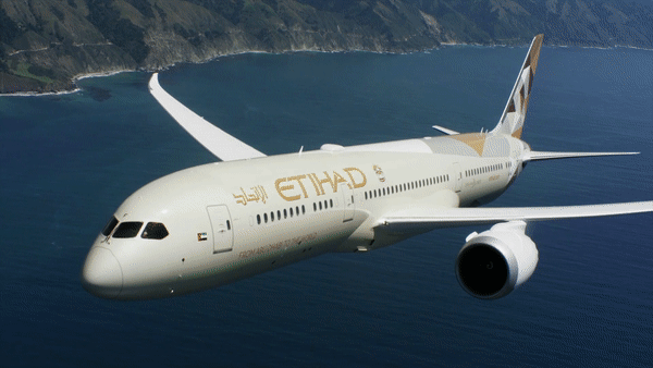 ETIHAD_ARAB FASHION WEEK_OFFICIAL AIRLINES PARTNER