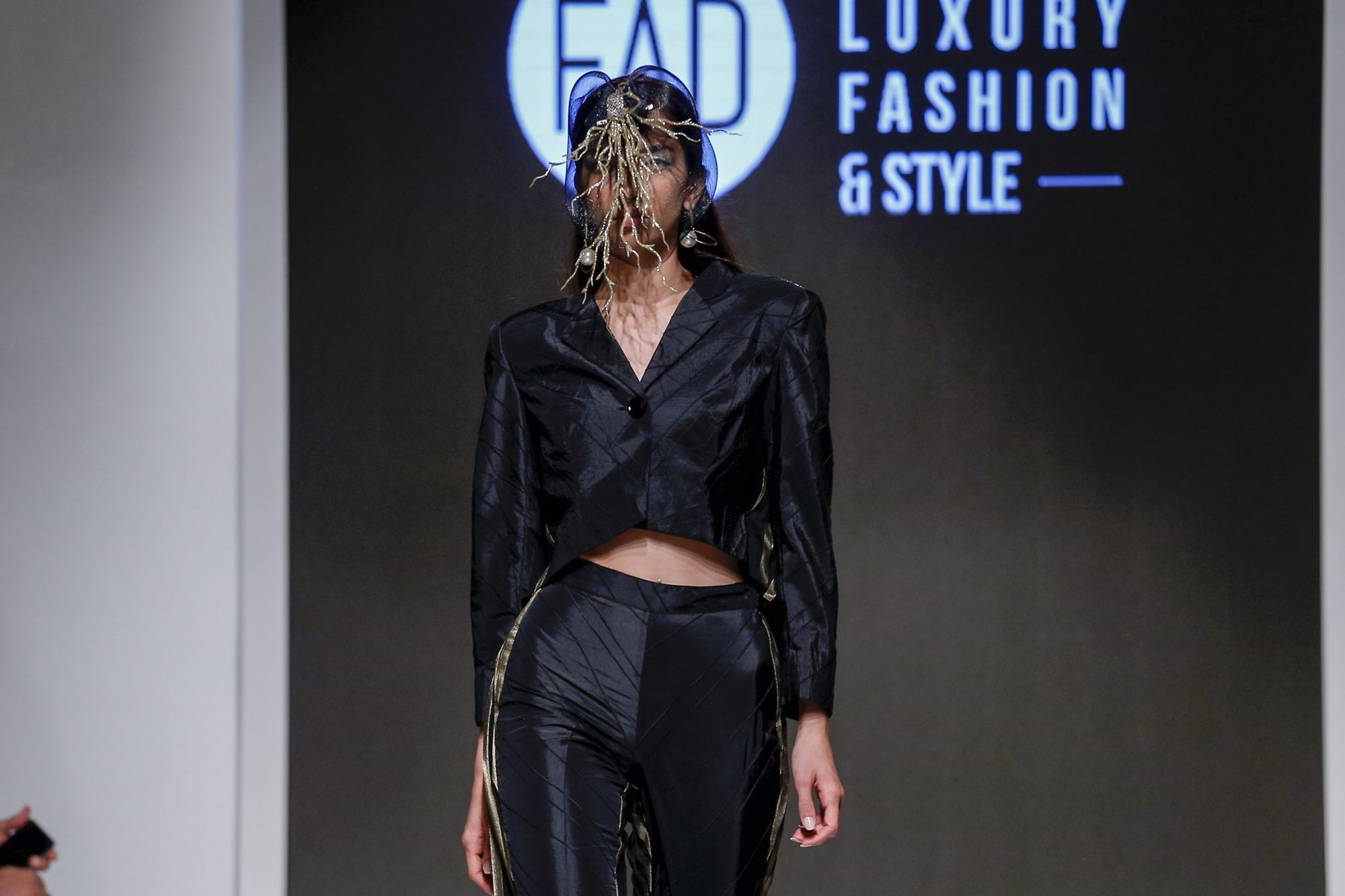 FAD INSTITUTE OF LUXURY FASHION & STYLE 2019 Collection Arab Fashion Week in Dubai