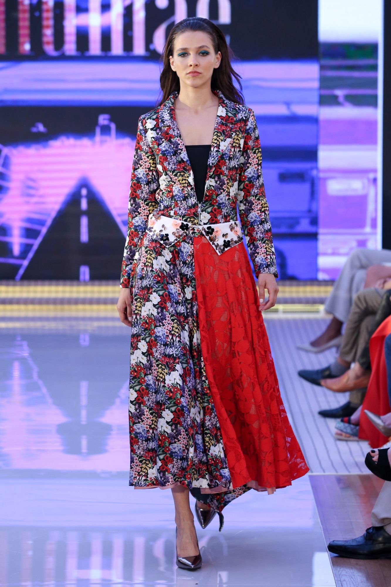 Fllumae
Ready Couture Fall Winter 2018 Collection
Dubai Fashion Week