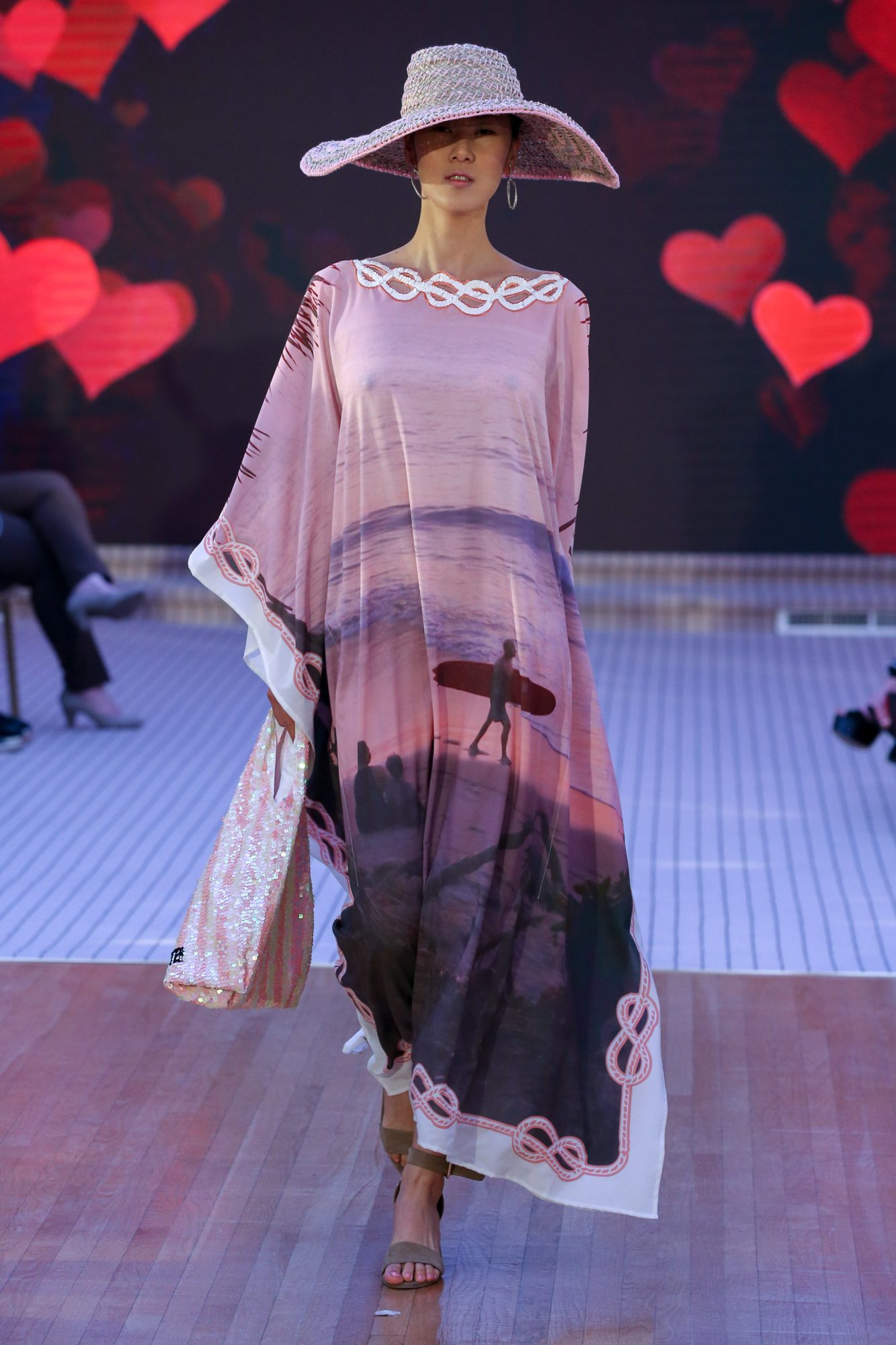 House Of Muamua
Resort Fall Winter 2018 Collection
Dubai Fashion Week