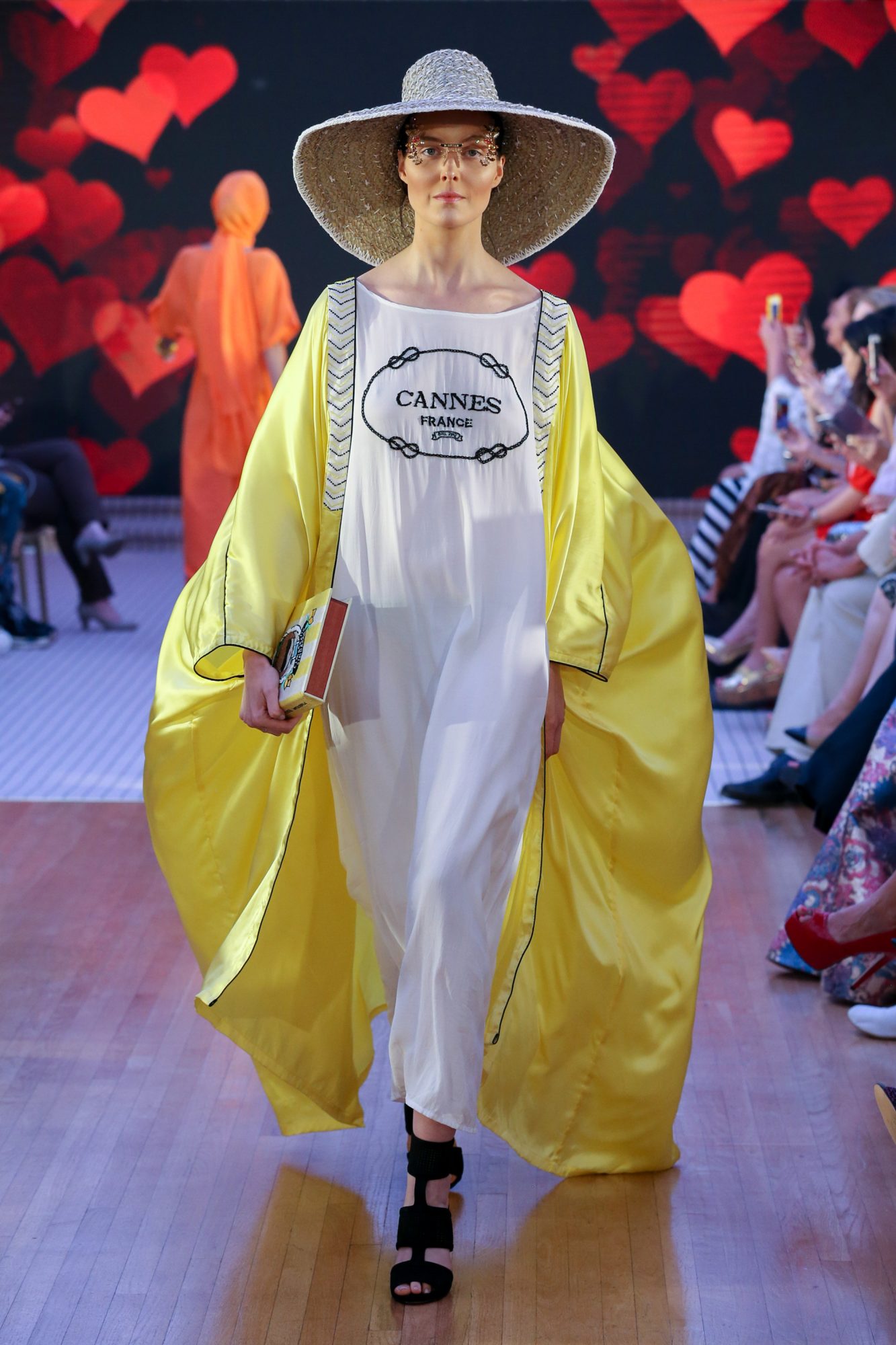 House Of Muamua
Resort Fall Winter 2018 Collection
Dubai Fashion Week