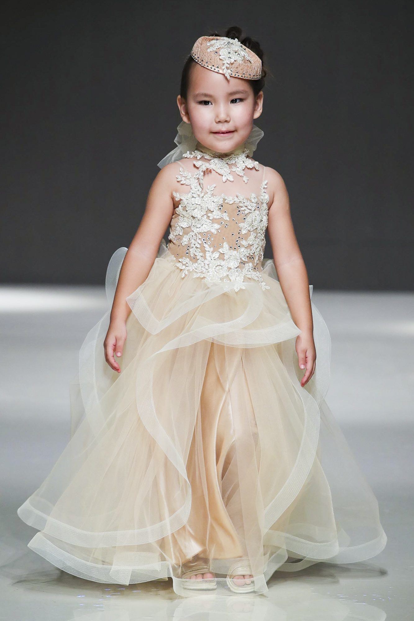 Kibovskaya fashion show, Arab Fashion Week collection Spring Summer 2020 in Dubai