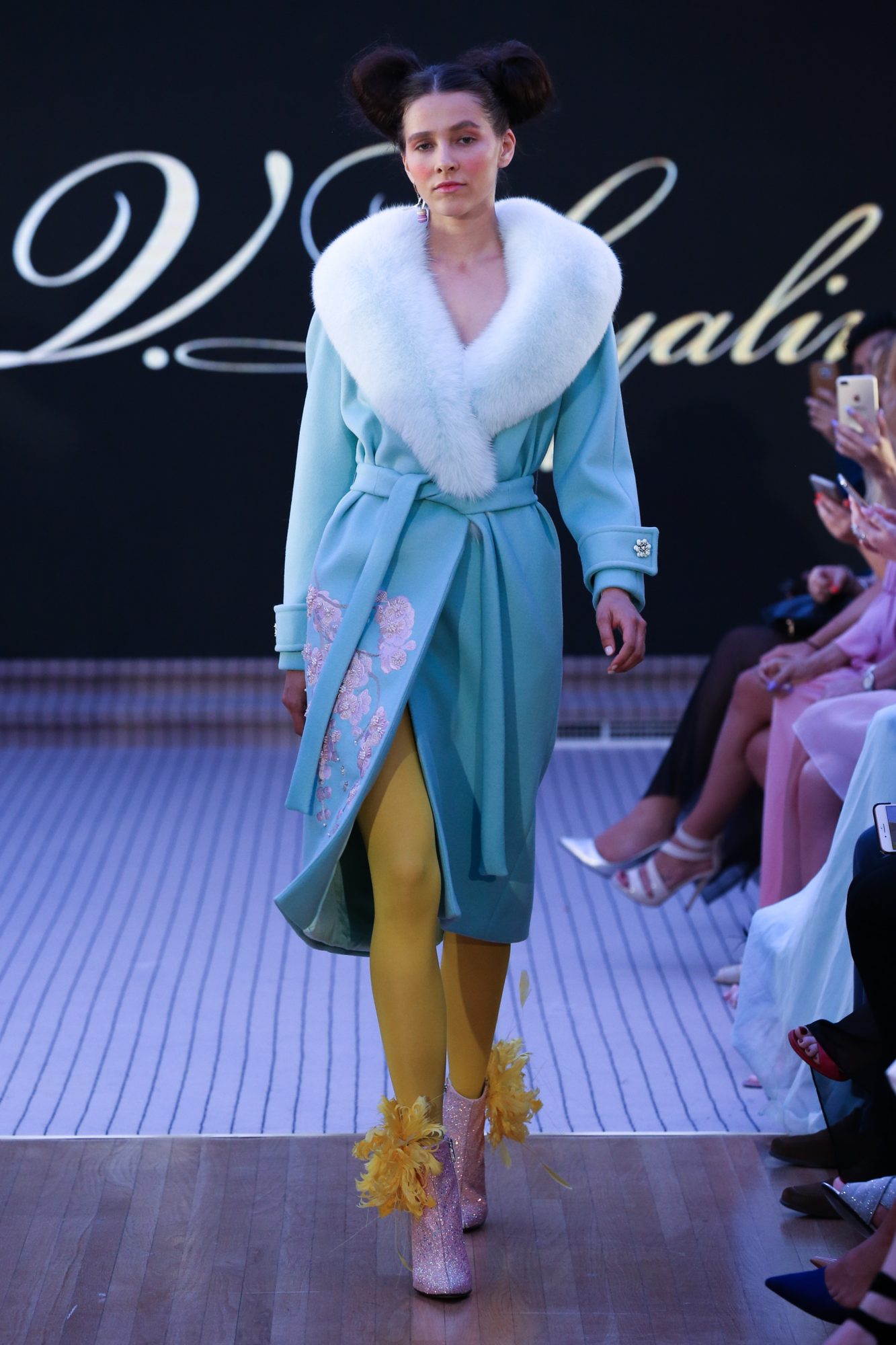 Tatiana V.Lyalina
Resort Fall Winter 2018 Collection
Dubai Fashion Week