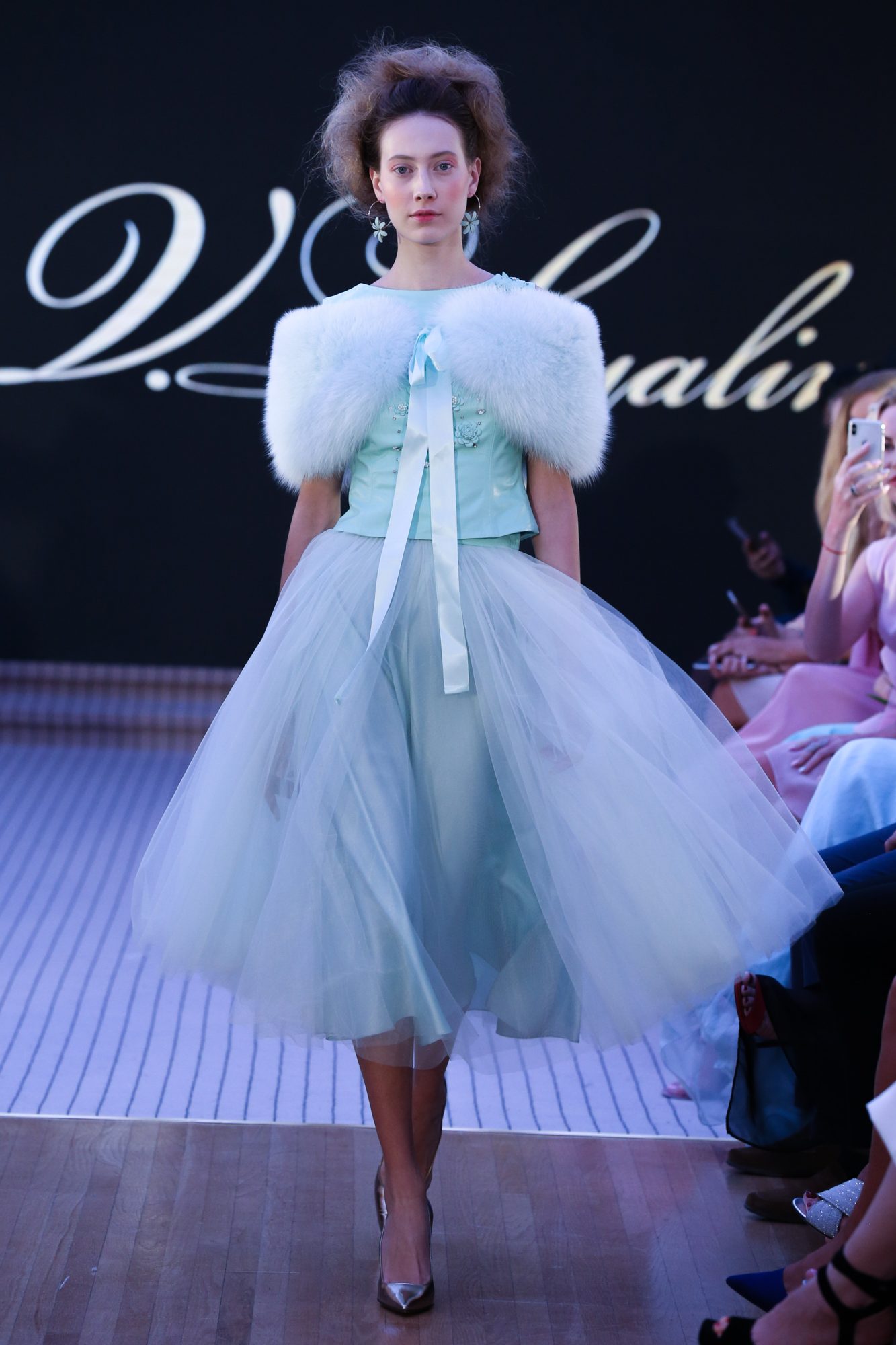 Tatiana V.Lyalina
Resort Fall Winter 2018 Collection
Dubai Fashion Week