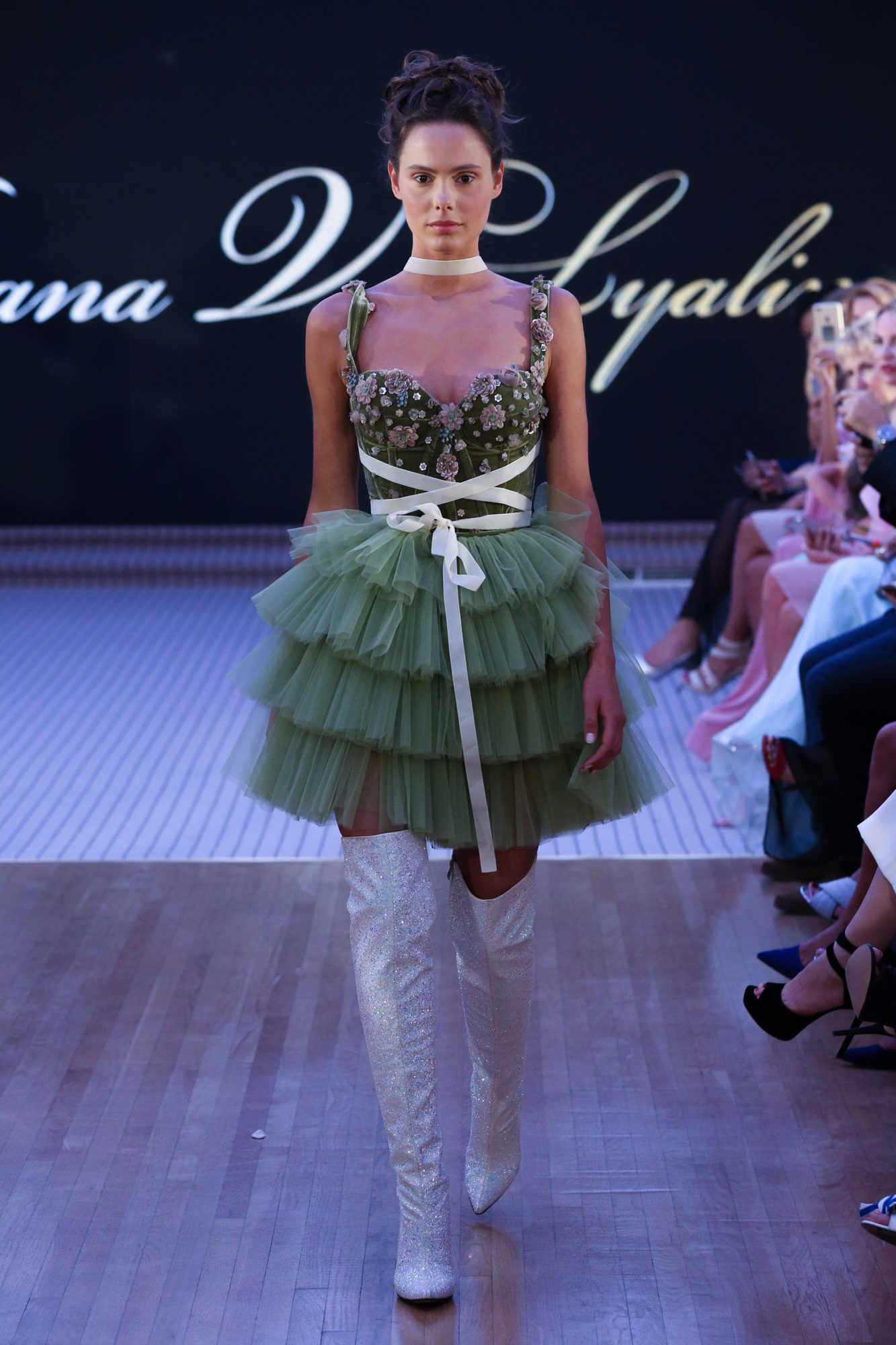 Tatiana V.Lyalina
Resort Fall Winter 2018 Collection
Dubai Fashion Week