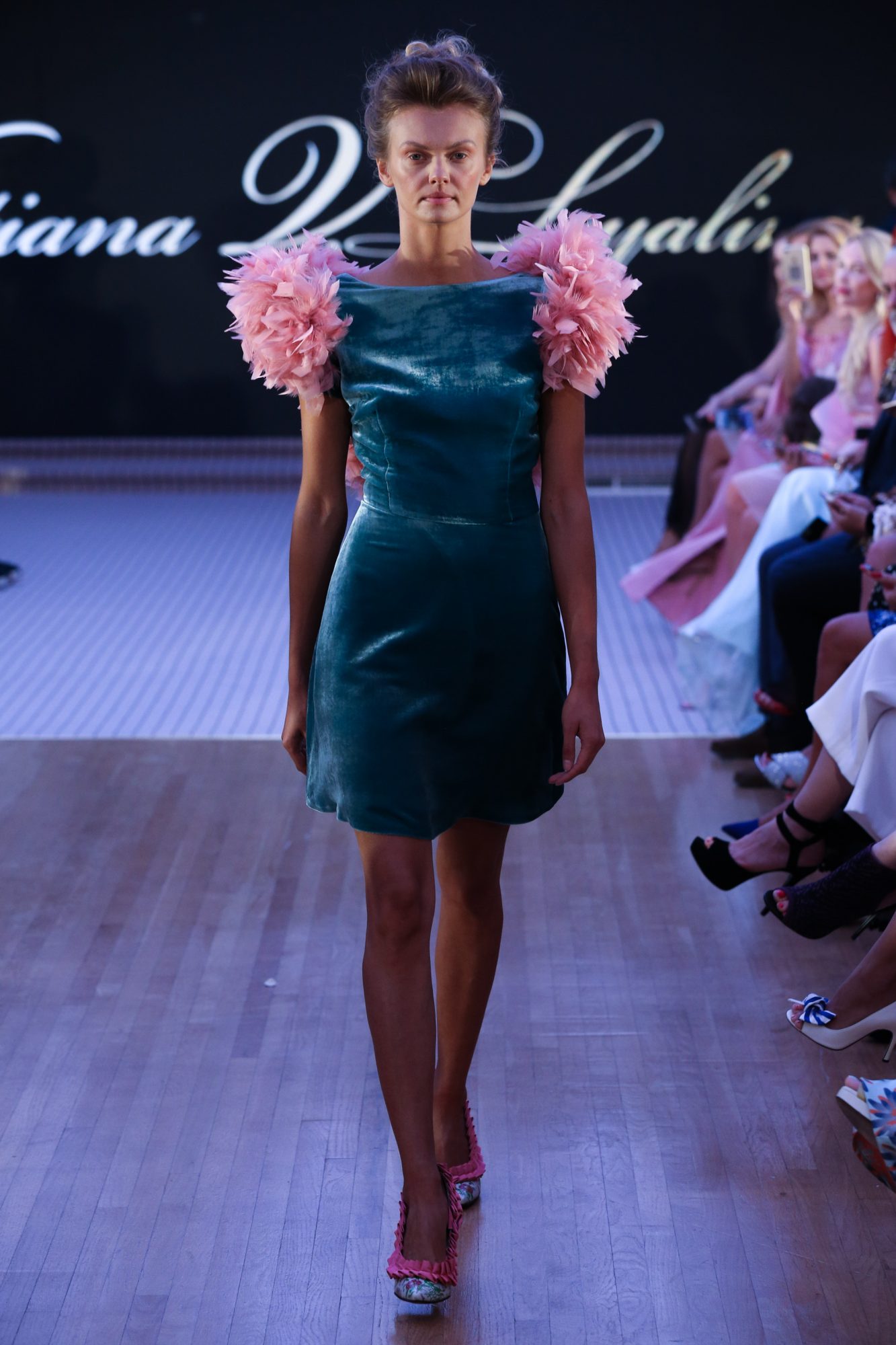 Tatiana V.Lyalina
Resort Fall Winter 2018 Collection
Dubai Fashion Week