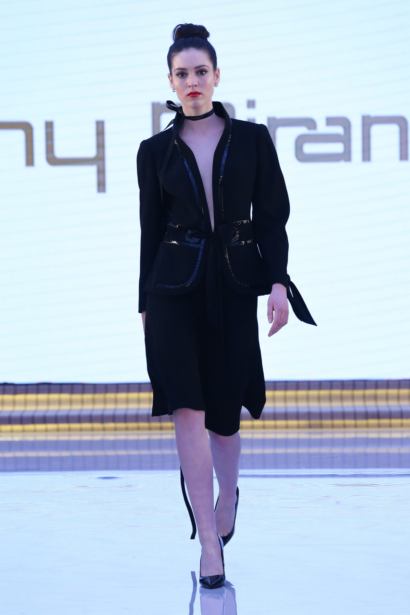 Tony Miranda
Resort Fall Winter 2018 Collection
Dubai Fashion Week