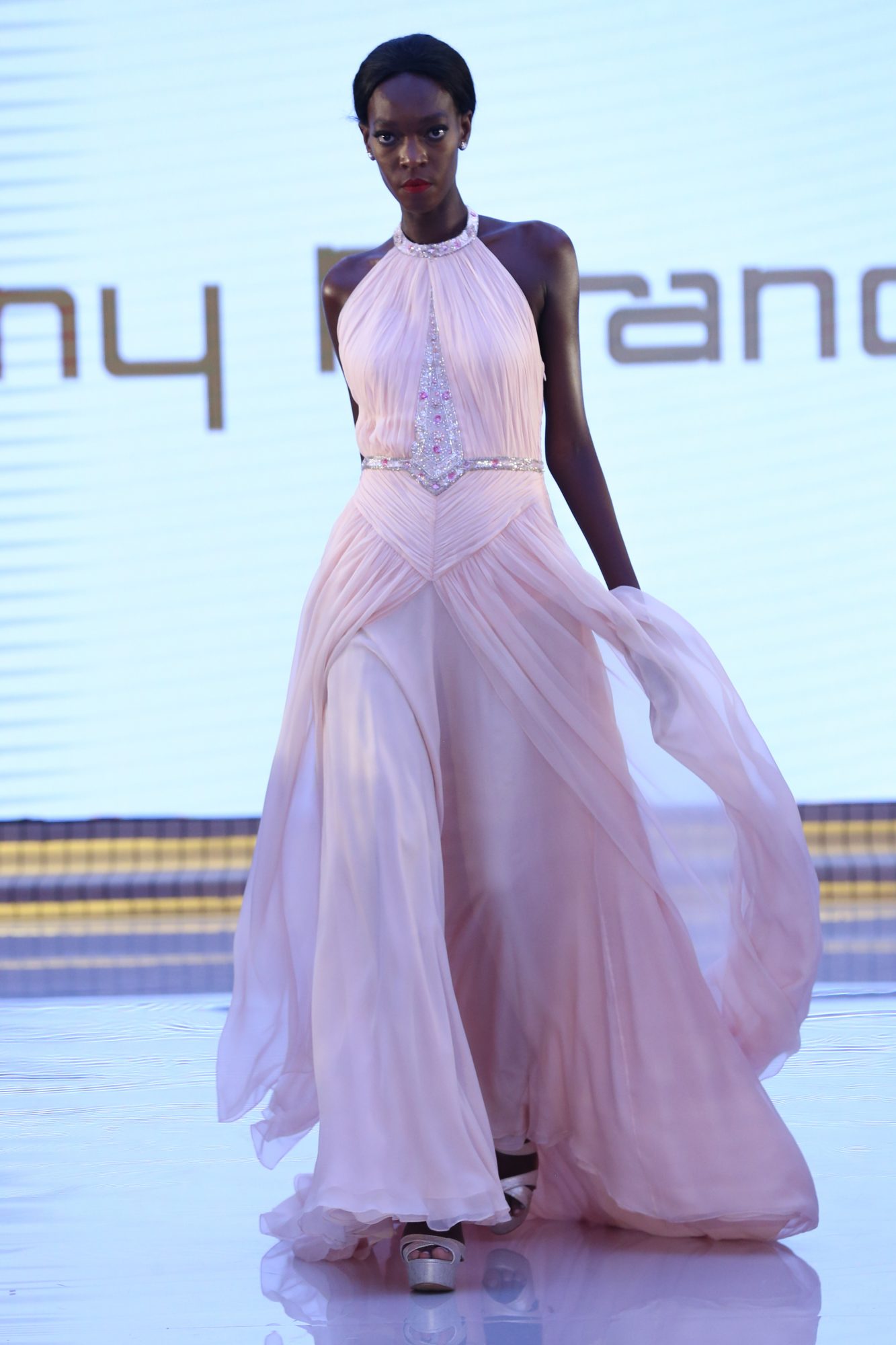 Tony Miranda
Resort Fall Winter 2018 Collection
Dubai Fashion Week