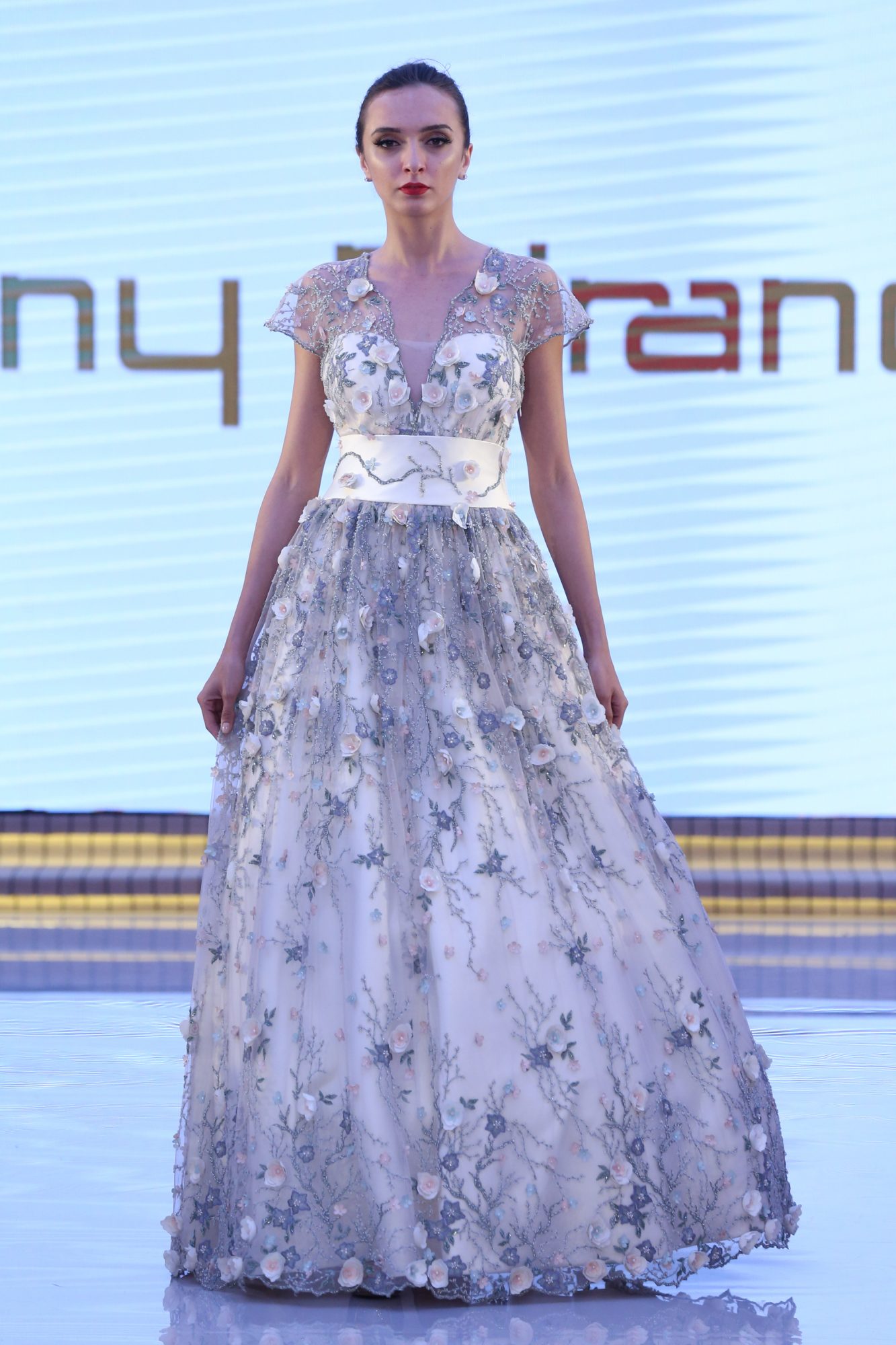 Tony Miranda
Resort Fall Winter 2018 Collection
Dubai Fashion Week