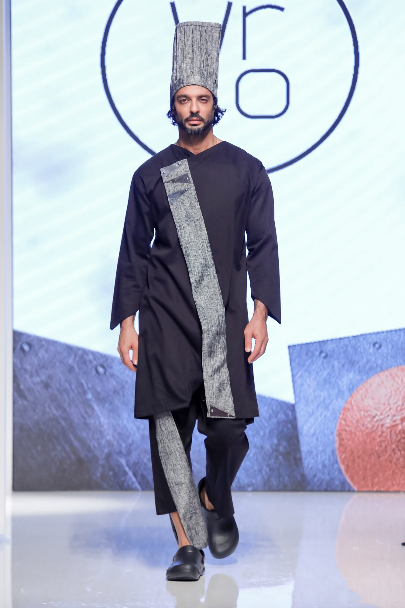 Vro Pardo Resort 2020 Collection Arab Fashion Week in Dubai