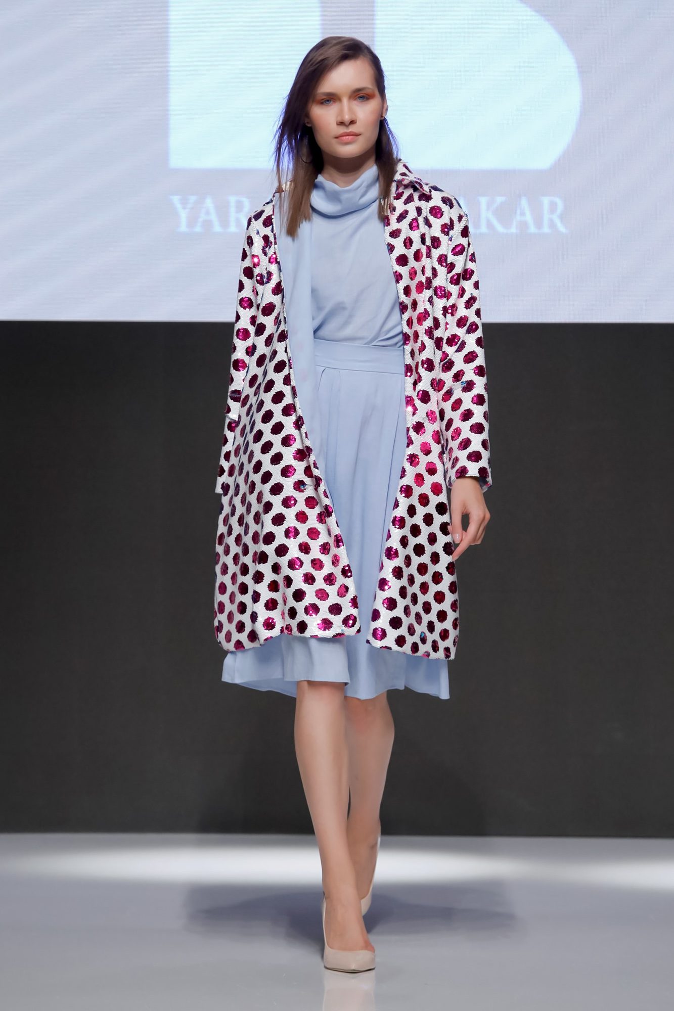 Yara Bin Shakar Resort 2020 Collection Arab Fashion Week in Dubai